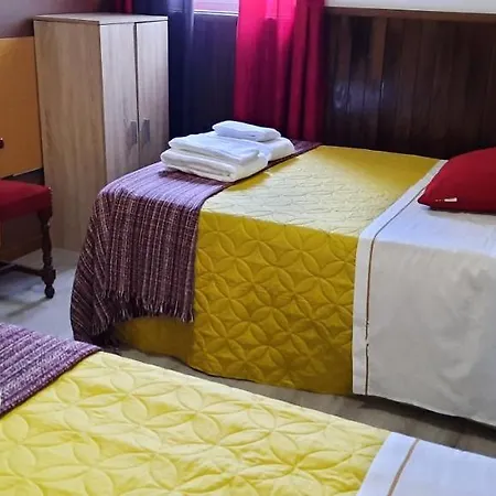 Πανσιόν Vale Do Rodo Residencial