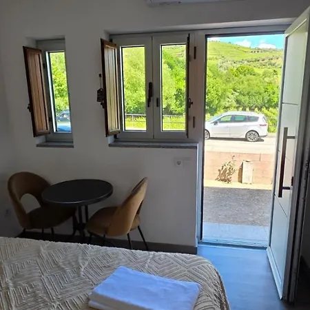 Guest house Residencial Vale Do Rodo 3*