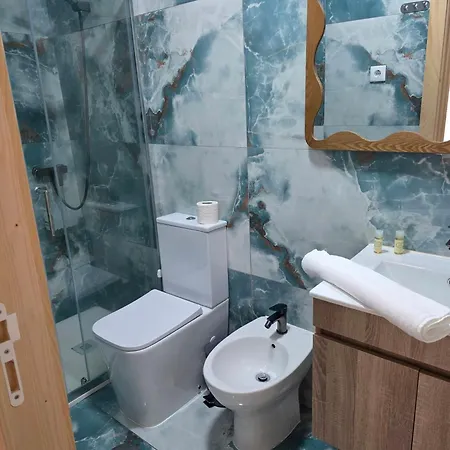 בית הארחה Residencial Vale Do Rodo 3*